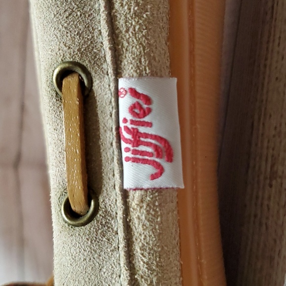 New- Women's Jiffies - Picture 6 of 7